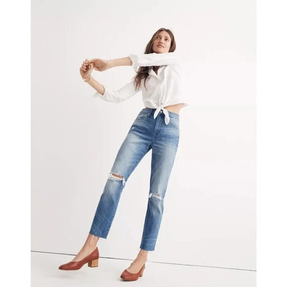 Madewell The High Rise Slim Boyjean Women’s Jeans Size 27 Light‎ Wash Distressed